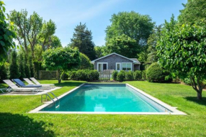 Heated Pool, Driftwood Cottage by RoveTravel